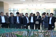 南京市政協(xié)主席沈健一行蒞臨南京建工集團(tuán)燕子磯新城項(xiàng)目調(diào)研指導(dǎo)