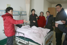 南京市住建委領(lǐng)導慰問并探望集團離休老干部