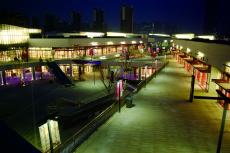 2010年4月，集團(tuán)在6個(gè)月時(shí)間內(nèi)完成“臺(tái)灣名品城”重點(diǎn)工程建設(shè)任務(wù)，創(chuàng)造了南京城建史上的奇跡。