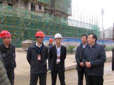 黃山市市長到集團(tuán)東方麗景四期項(xiàng)目調(diào)研