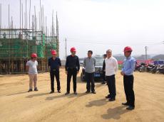 卓爾控股董事長閻志視察卓爾勝利小鎮(zhèn)項目