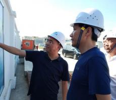 雷軍、閆志到長江青年城考察建設(shè)情況? 首批建筑預(yù)計年內(nèi)封頂?